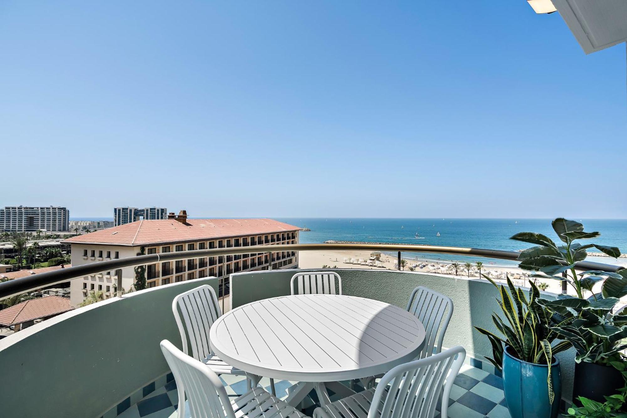 Sunsets Paradise 2Br With Parking By Beachfront Stay Herzelia Buitenkant foto