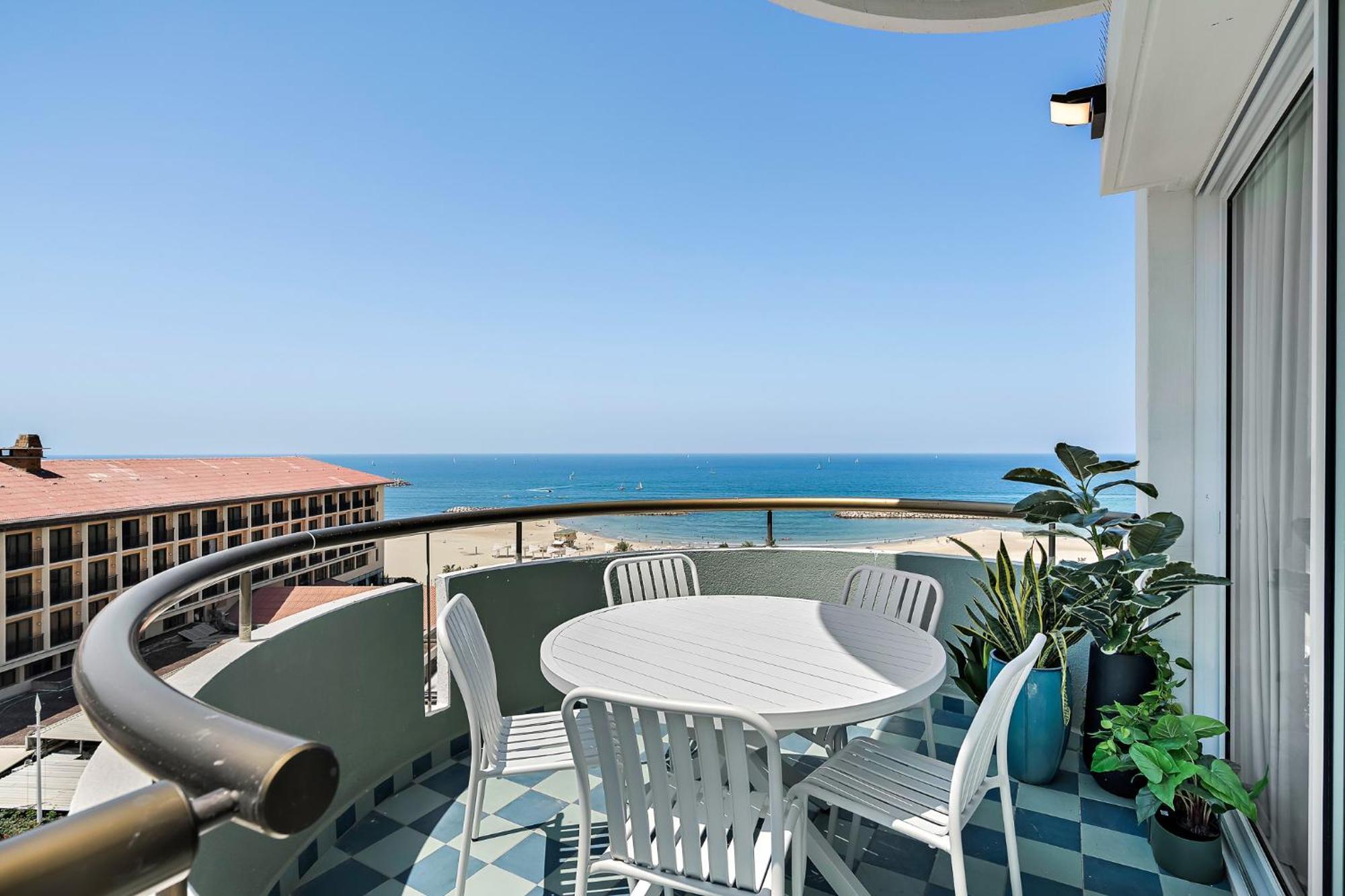 Sunsets Paradise 2Br With Parking By Beachfront Stay Herzelia Buitenkant foto